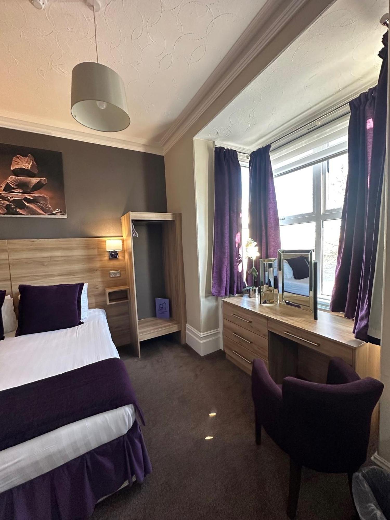 The Chocolate Box Hotel Bournemouth Exterior photo
