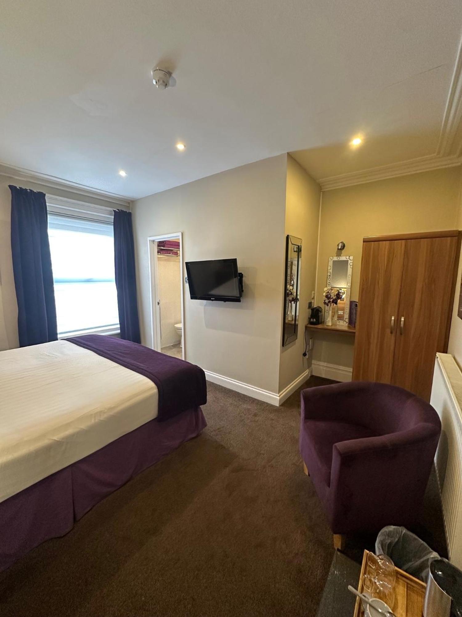 The Chocolate Box Hotel Bournemouth Exterior photo