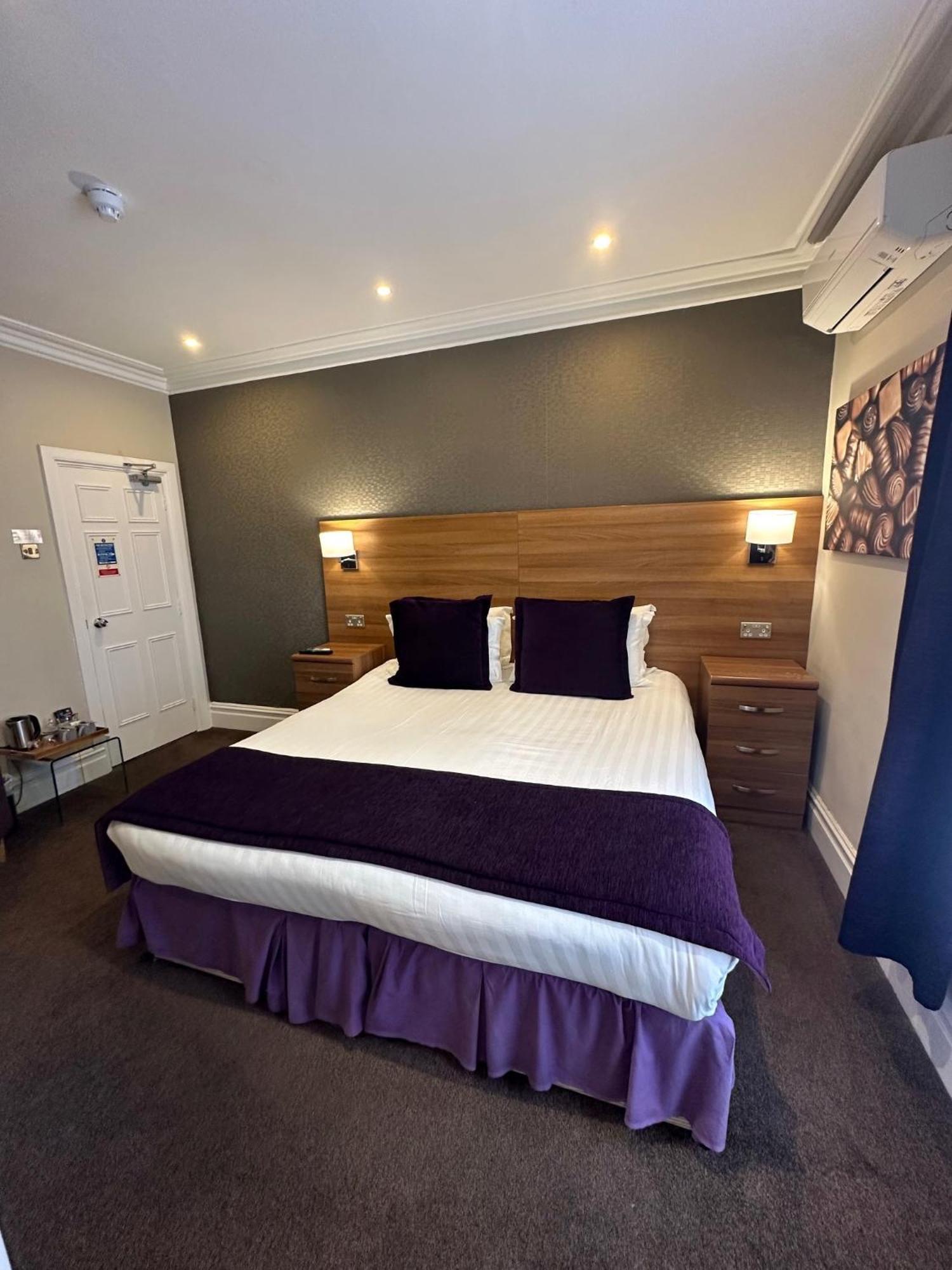 The Chocolate Box Hotel Bournemouth Exterior photo